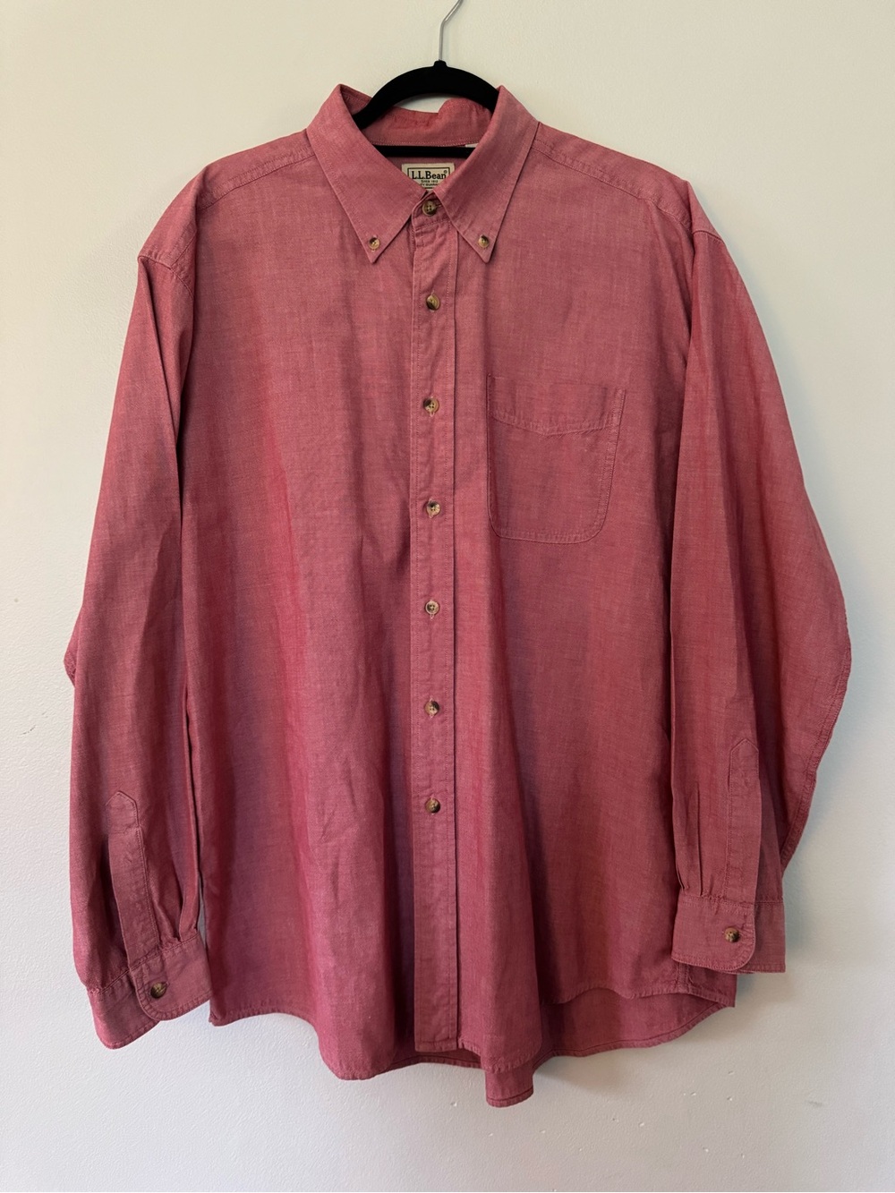 L.L. Bean Men's Button-Down Shirt in Dusty Red